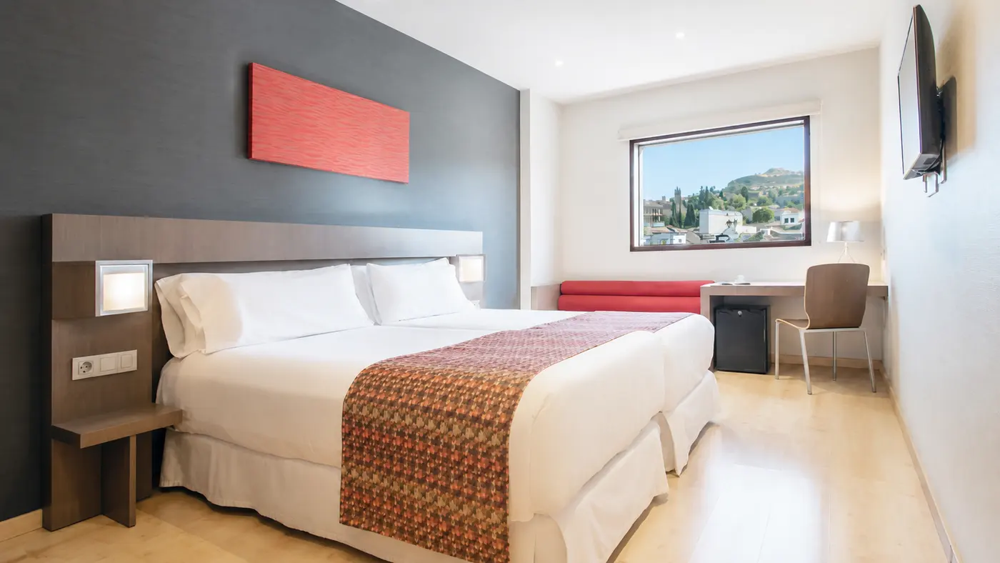 Exterior o estancia de Hotel Granada by Pierre & Vacances